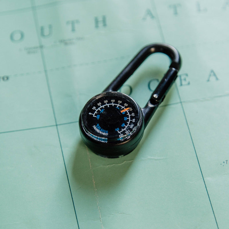 Bradley Mountain - Carabiner Compass + Thermometer - Black