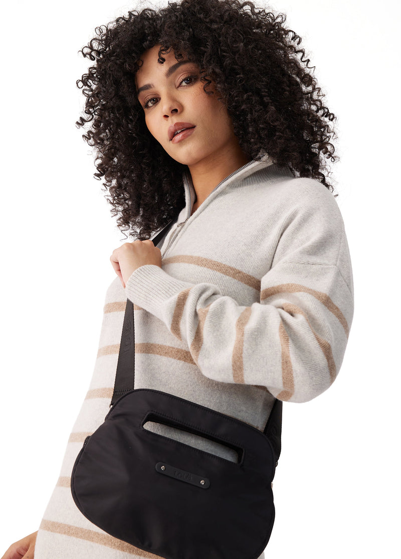 Lolë - Greenwich Crossbody