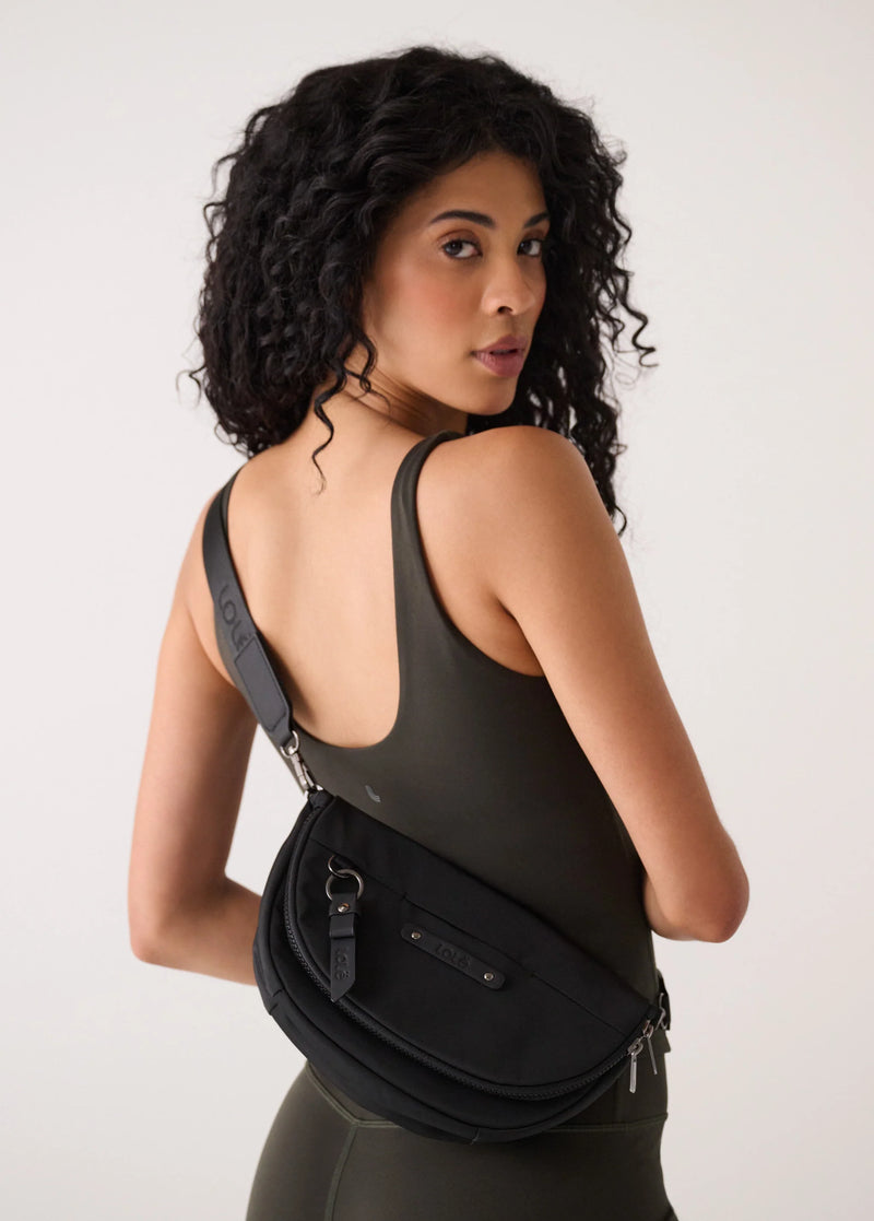 Lolë - Acadie Flap Bag