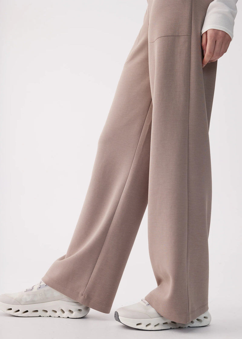 Lolë - Flow Wide Leg Pants